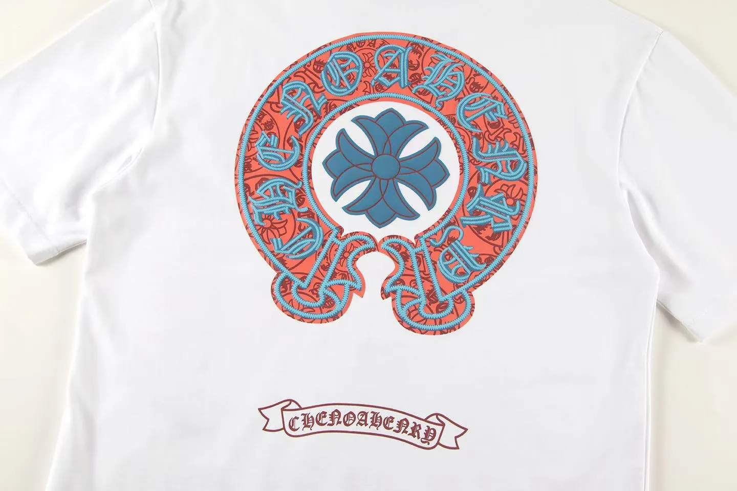 🅿️160 Style: 2025 new Croix Heart short-sleeved T-shirt Material: High version 300g double yarn combed cotton Size: S～XL Color: White Style number: Z027